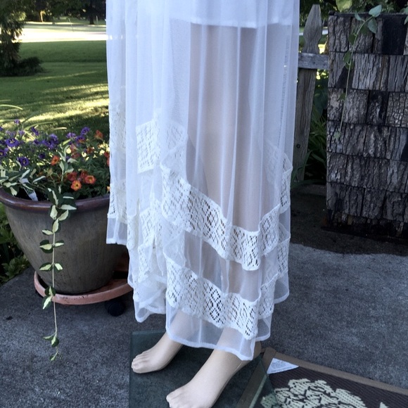 NWT A&F MAXI LACE OVER SLIP STUNNING MAXI DRESS - Picture 6 of 9